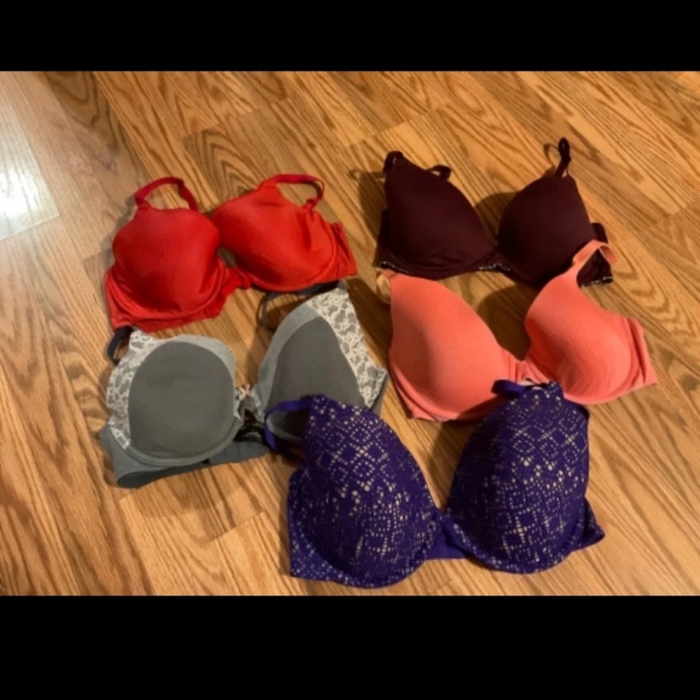 Victoria secret/pink bra lot